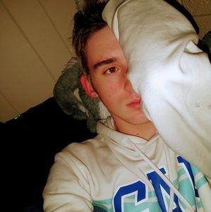 Meet your Posher, Trey